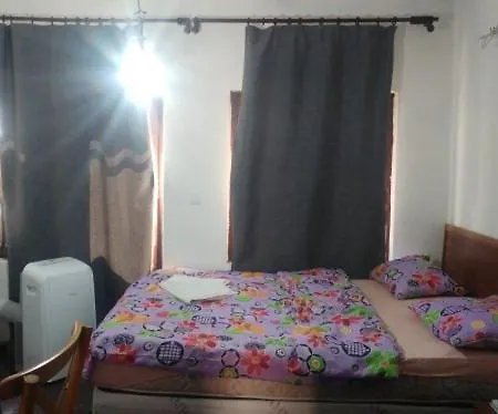 Budak Harbiye Apartman *